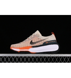 ZOOM X INVINCIBLE RUN FK 3 OATMEAL SAFETY ORANGE TOTAL ORANGE BLACK